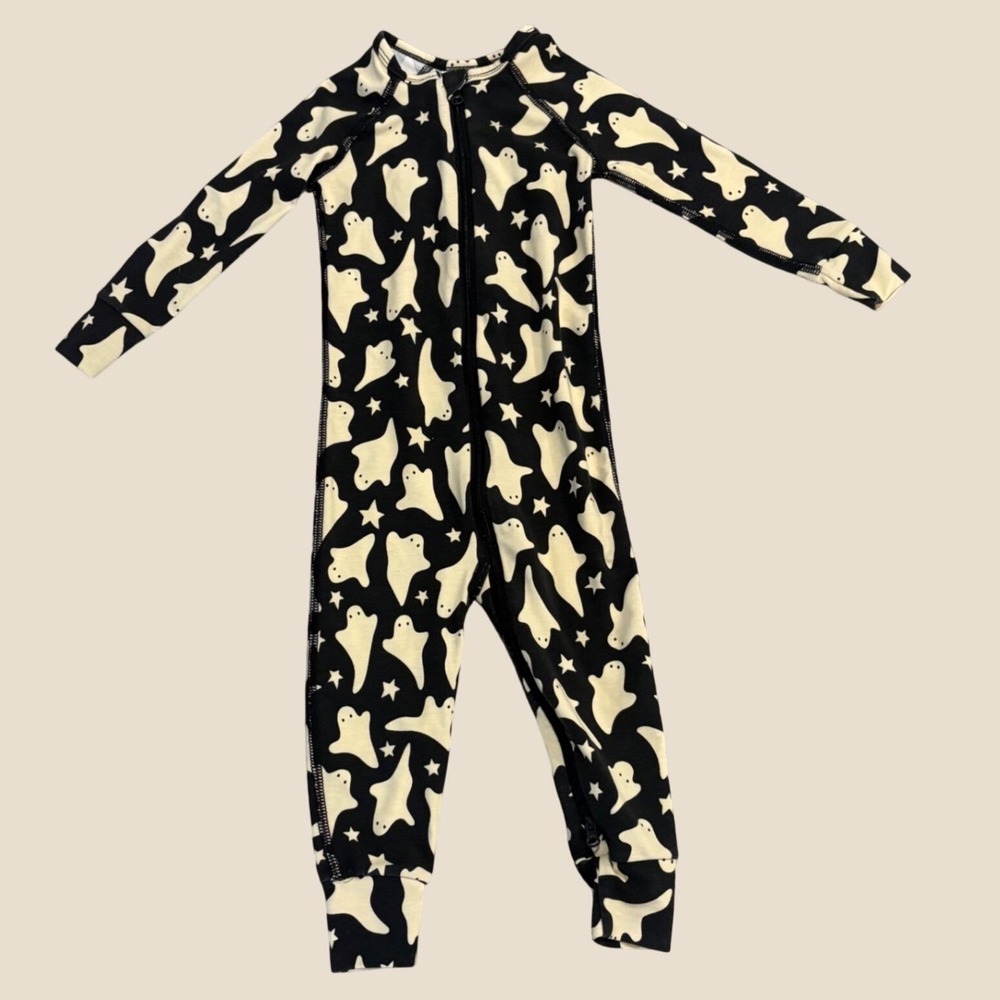 Hanna Andersson Kids Ghost Star Halloween Sleeper Black Off White 18-24 Months